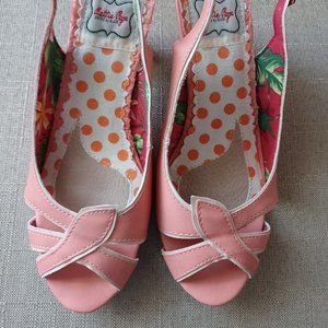 Bettie Page Peach Peep Toe Sling Back Sandal